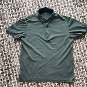 Uniqlo Green Polo Shirt Classic Design Short Sleeves